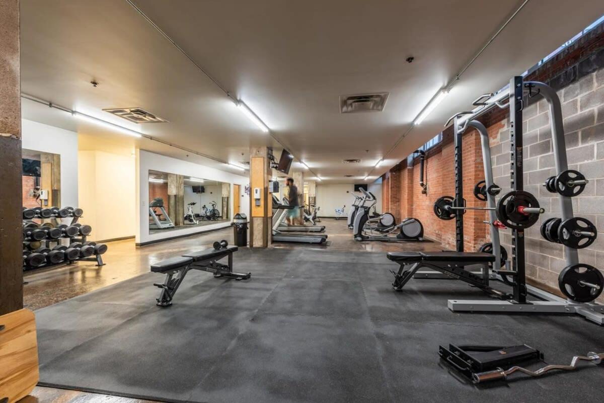 3Br Luxury Historic Loft With Gym By Envitae Канзас-Сити Экстерьер фото