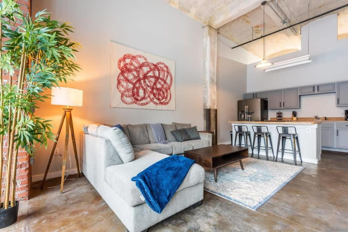 3Br Luxury Historic Loft With Gym By Envitae Канзас-Сити Экстерьер фото